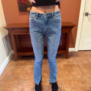 Abercrombie curve love high rise skinny Jean with ankle slits